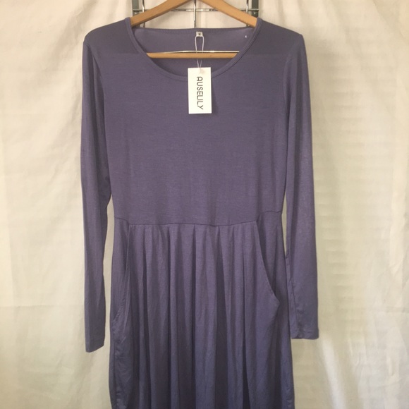 Lavender Auselily Dress w/ PocKeTs - Picture 4 of 8